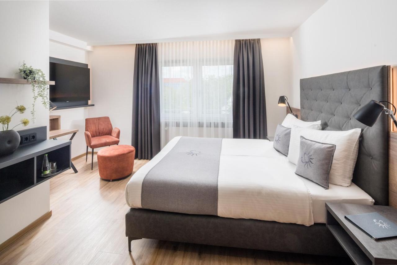Landhotel Sonne Neuendettelsau المظهر الخارجي الصورة