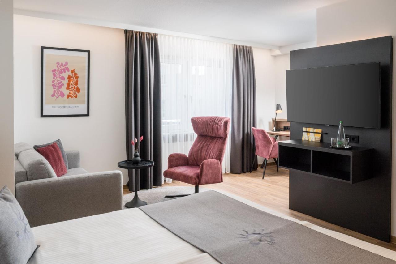 Landhotel Sonne Neuendettelsau المظهر الخارجي الصورة