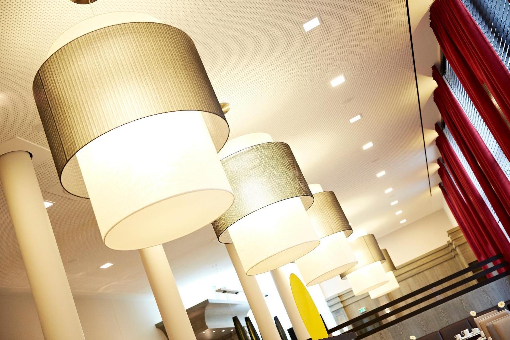 Landhotel Sonne Neuendettelsau المظهر الخارجي الصورة