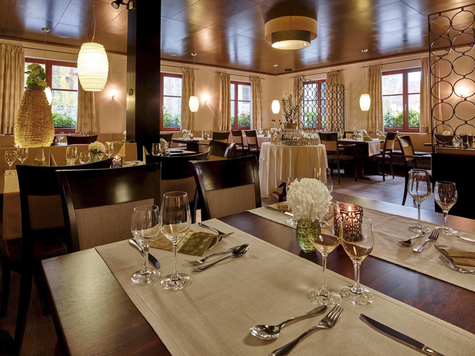 Landhotel Sonne Neuendettelsau المظهر الخارجي الصورة